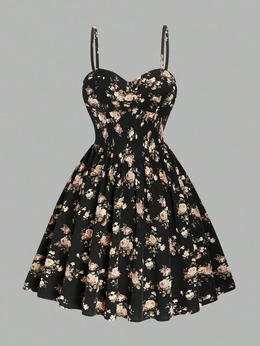 

Черное платье-миди с цветочным принтом, эластичной талией и вырезом в форме сердца