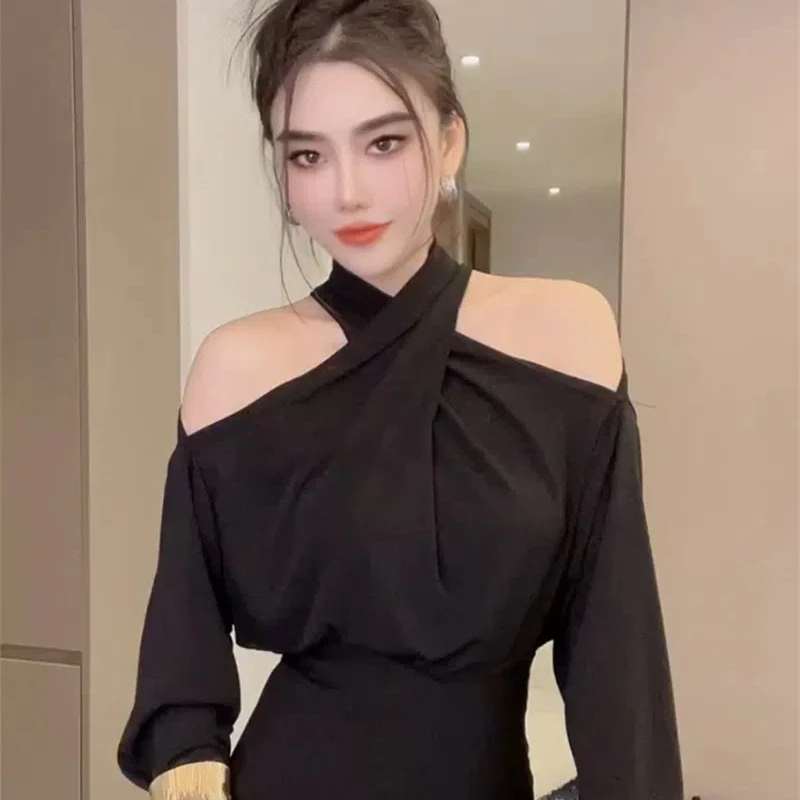 Sexy Off Shoulder Cross Hanging Neck Blouses Women\'s Korean Fashion T-shir Casual Elegant Loose All-match Trend Tops Streetwear