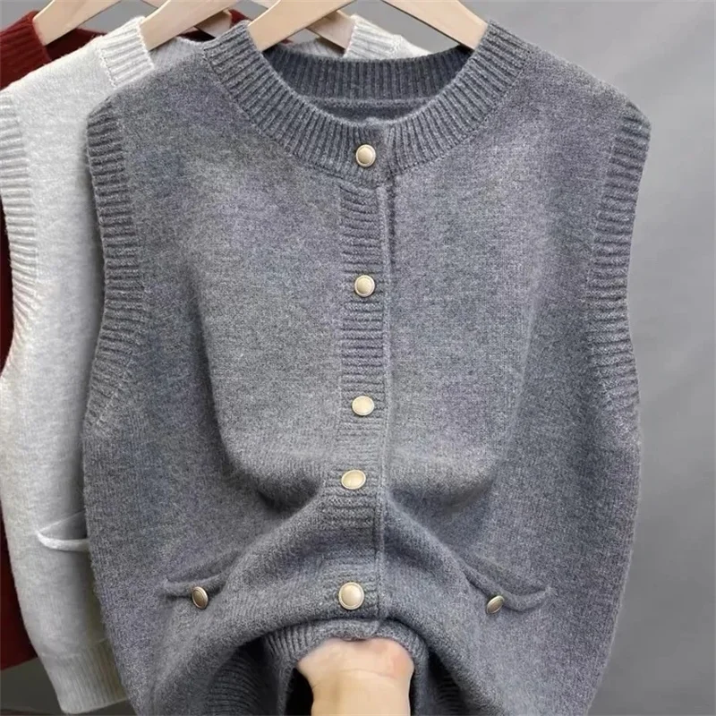 Korean Women Single Row Buttons Knit Waistcoat Female Round Neck Sweater Sleeveless Spring Autumn Ladies Fashion Knitted Vest