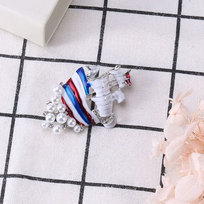 Dmari Women Brooch Vintage Enamel Sail Boat Caribbean Pirate Ship Lapel Pin For Suit Women Clothing Luxury Accessories Jewelry