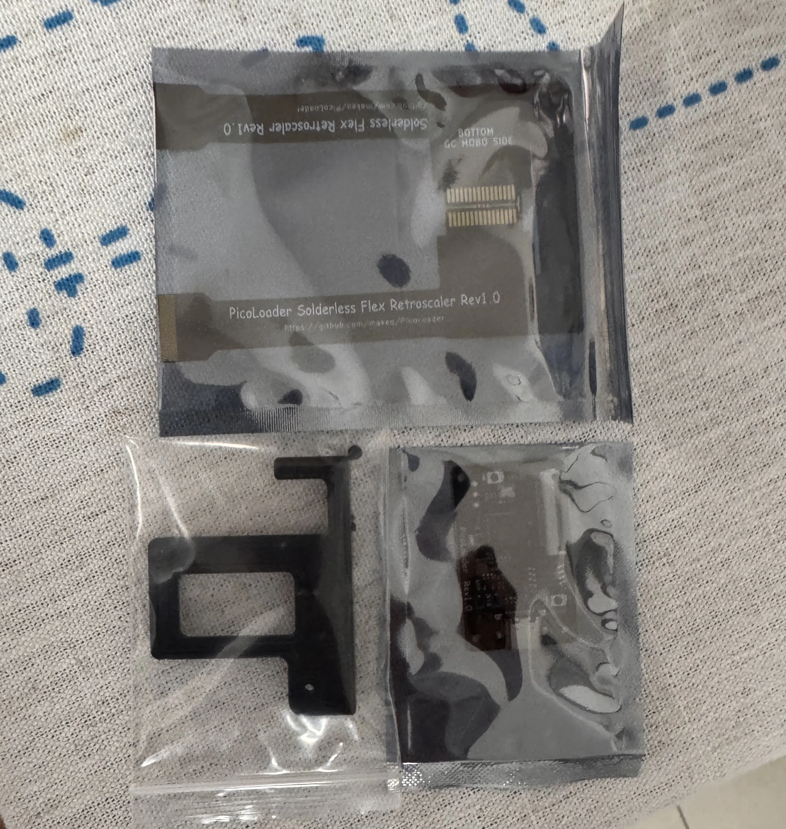 Solderless PicoLoader For GameCube Open Source Based On RP2040 For NGC DOL-001/DOL-101 Console Support Homebrew Software Launch