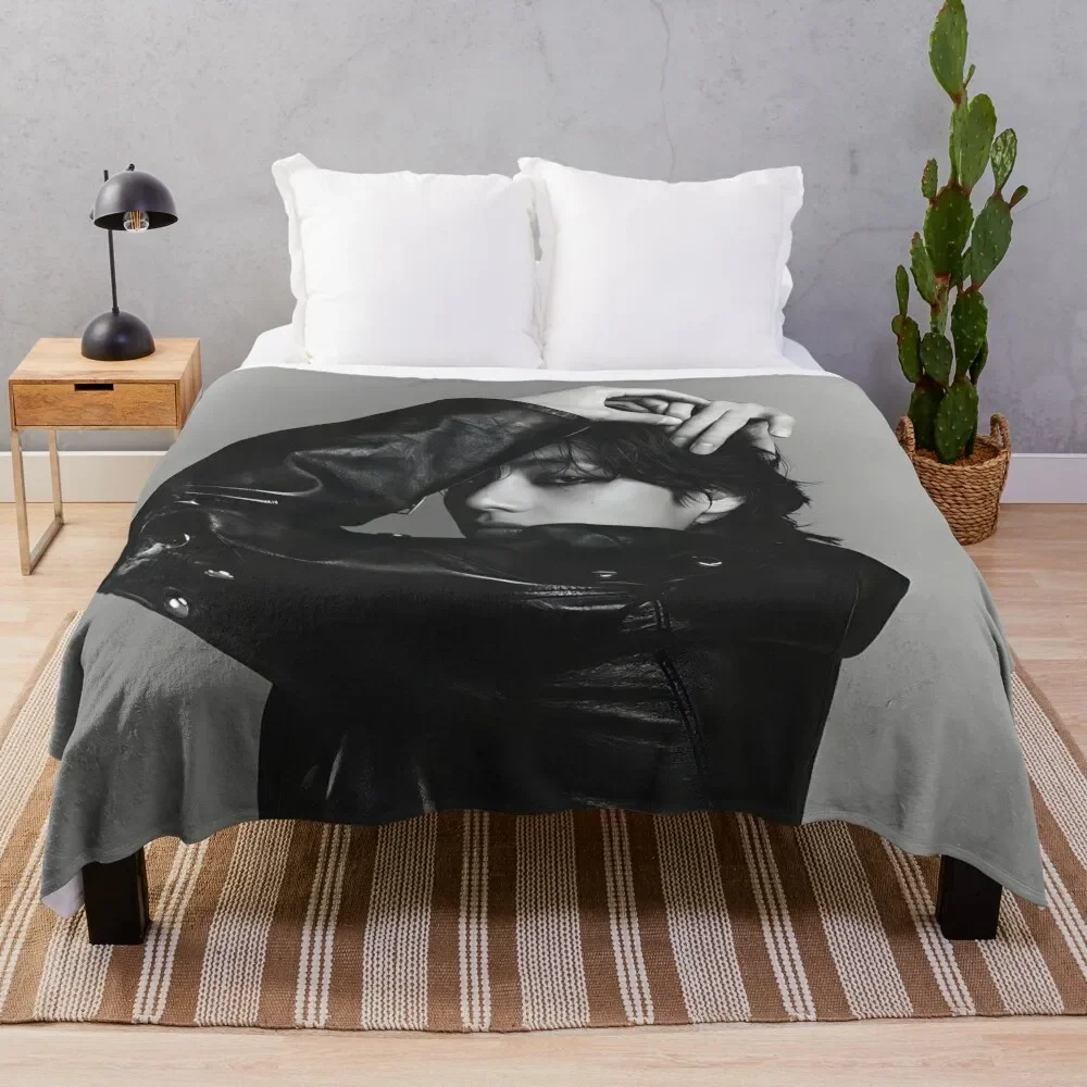 Taehyung monochrome Layover Throw Blanket Travel Warm Baby Blankets