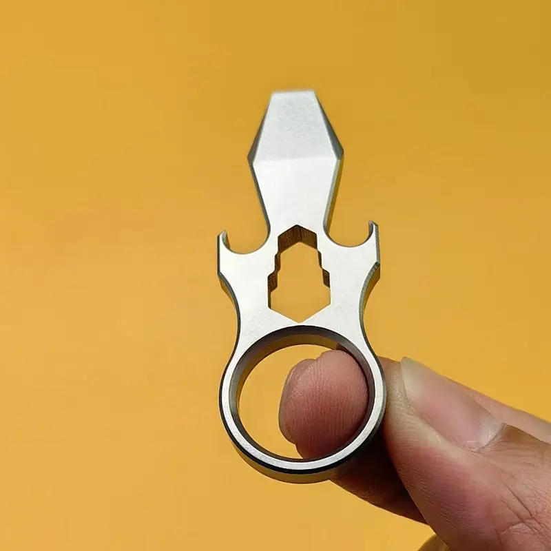 Mini łom wielofunkcyjny ze stopu tytanu, otwieracz do butelek, EDC, wielozadaniowy brelok do kluczy, przenośne narzędzie awaryjne do użytku na kempingu.