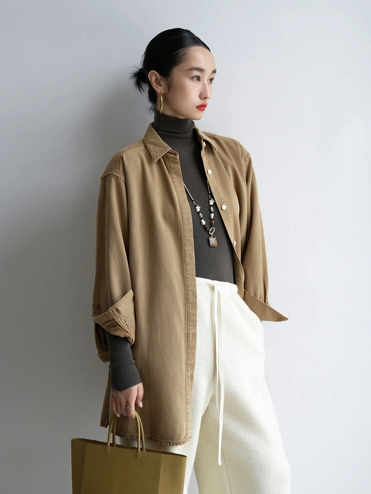 

Осенне-зимняя многослойная рубашка LemonChen янтарного цвета из хлопка и лиоцелла, базовая, с воротником, средней длины, повседневная, свободного кроя, женская