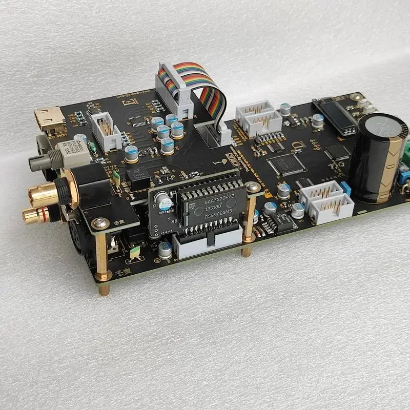 La versión digital del controlador Nvarcher TDA1541 DAC admite frecuencia de muestreo 384K