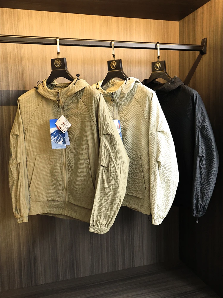 

Мягкая ткань с высокой текстурой Densi, мужская спортивная ткань на открытом воздухе, тонкая дышащая ткань с капюшоном, весна 2025 Faion, городская свободная посадка, длинная...