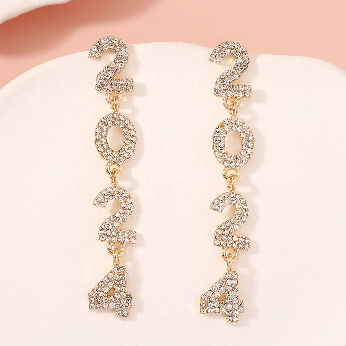 E-commerce design sense temperament 2024 digital versatile light luxury retro earrings stud earrings