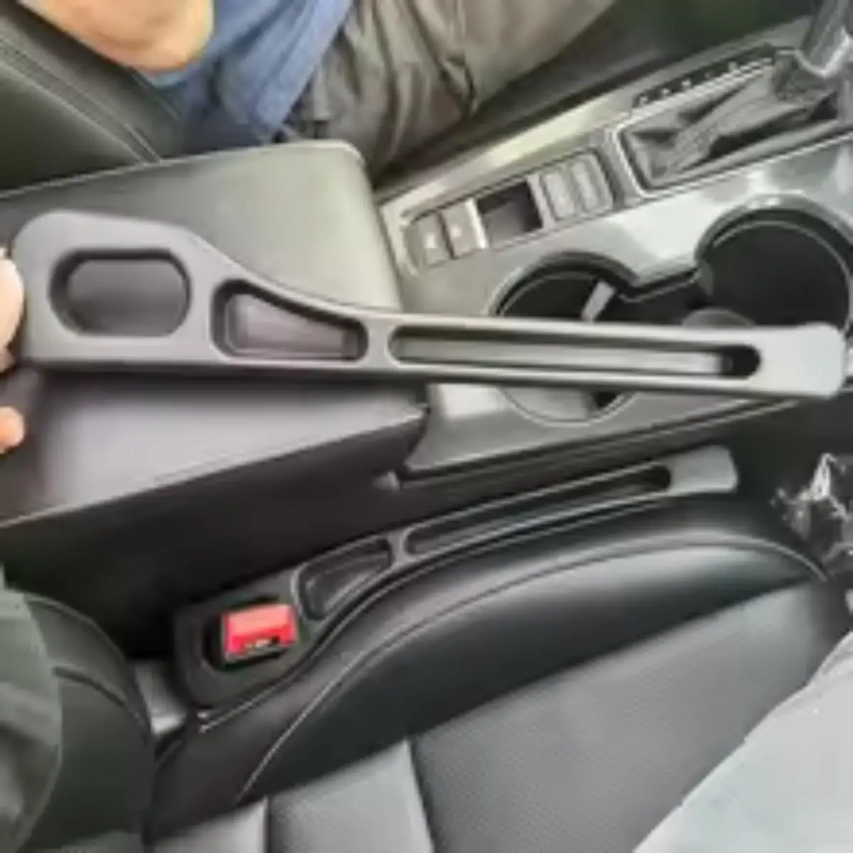 2Pcs Car Seat Gap Filler Organizer PU Universal Car Seat Gap Anti-leak Stopper Strip Slot Seat Gap Storage Organizer Accessories