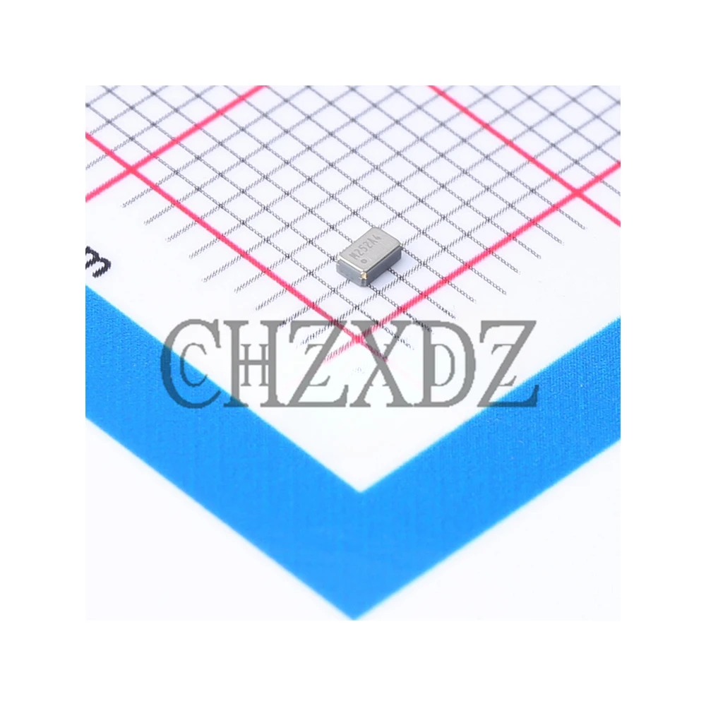 100% Original OM-7605-C8-32.768KHZ-20PPM-TA-QC Standard clock oscillator 32.768 kHz+/-20 PPM -40/+85C OM-7605