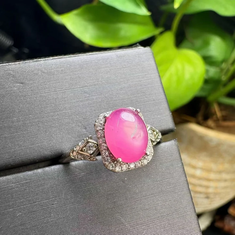 bague-en-rubis-naturel-bijou-en-quartz-fait-a-la-main-aux-proprietes-energetiques-et-curatives-ideal-comme-cadeau-d’anniversaire-pour-les-enfants-modele-mignon-1-piece
