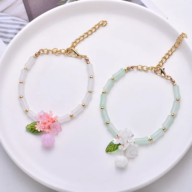 Retro Style Rice Bead Flower Pendant Cat Necklace Adjustable Sweet Pet Collar Jewelry Suitable For Pets To Dress Up Decorate