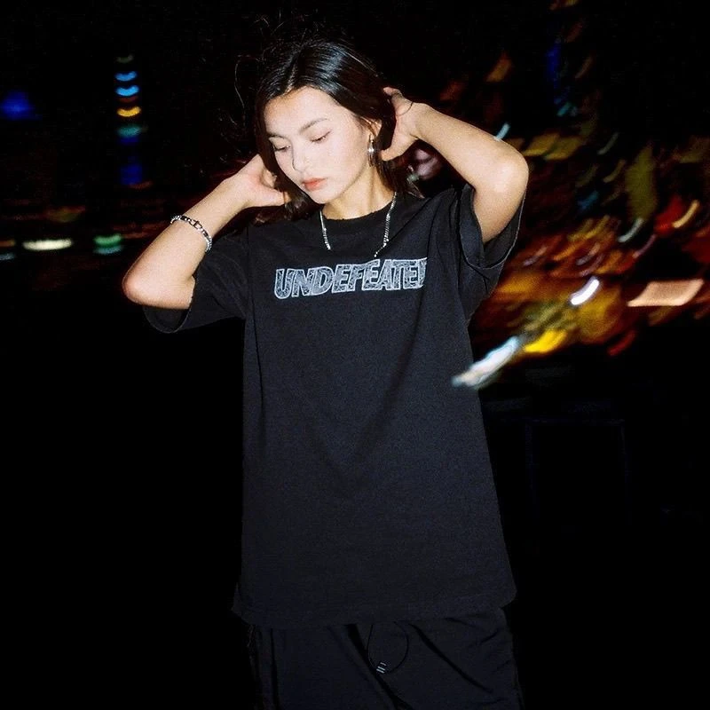 Undefeated Unisex Co-branded Short Sleeve T-Shirt, Spider Web Logo Print Tee for Street Casual Daily Wear
