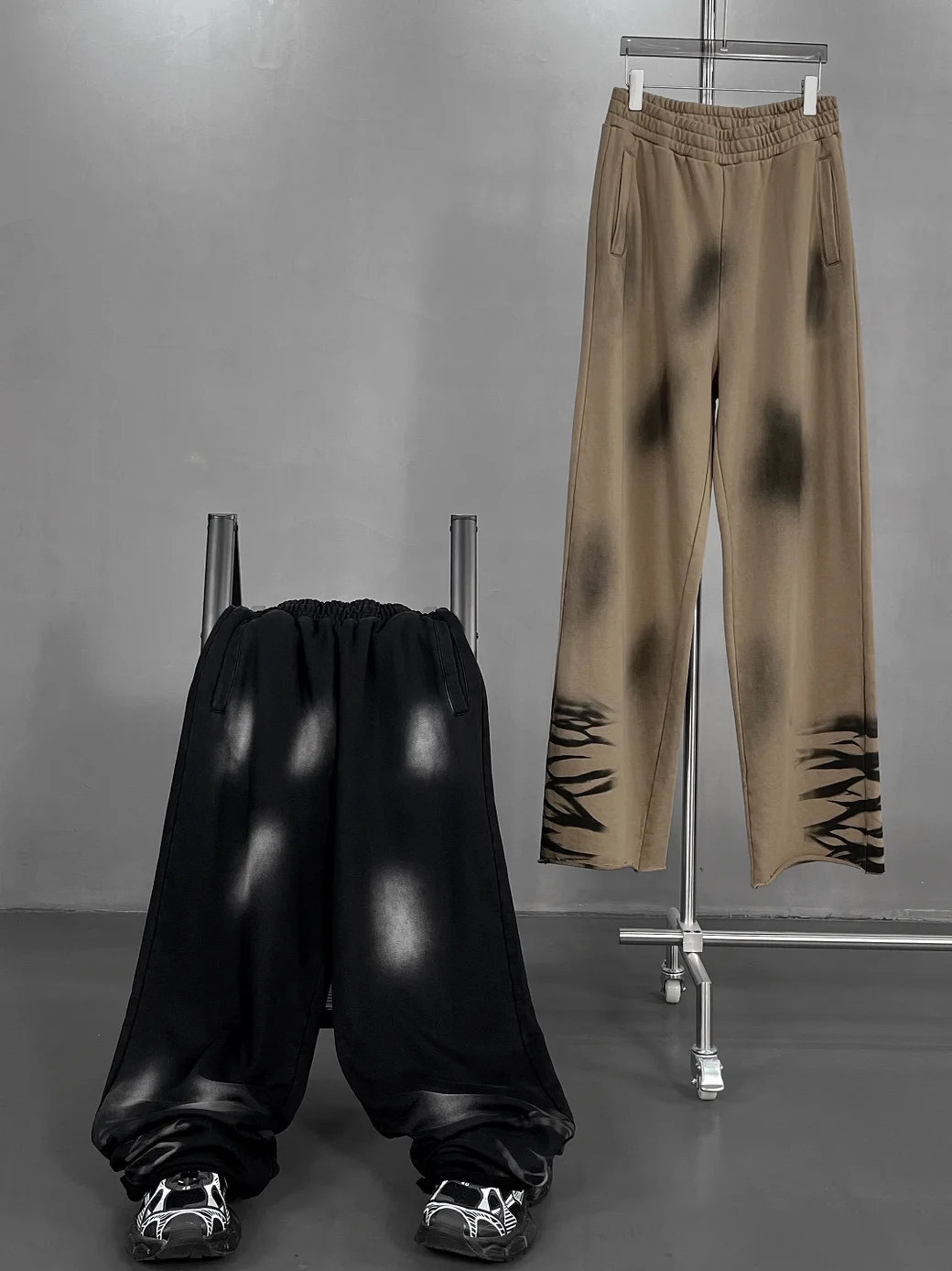 American High Street Fashion Trend Loose Casual Pants Handsome Men Youth Popular Retro Distressed Gradient Loose Long Pants