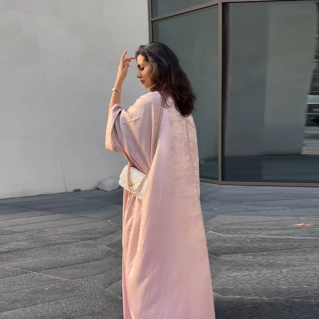 2024 Ramadan Eid Shiny Batwing Satin Open Kimono Abaya Dubai Luxury Muslim Abayas For Women Kaftan Dress Islamic Clothing Femme