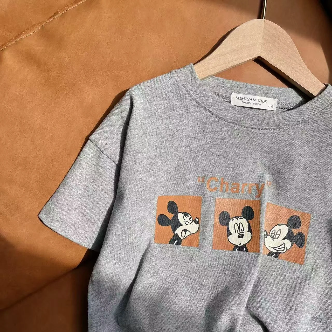 Niedliches Cartoon-bedrucktes Kinder-T-Shirt für Männer und Frauen, Sommer, weißes Kurzarm-T-Shirt für Kinder, Sommer-Top