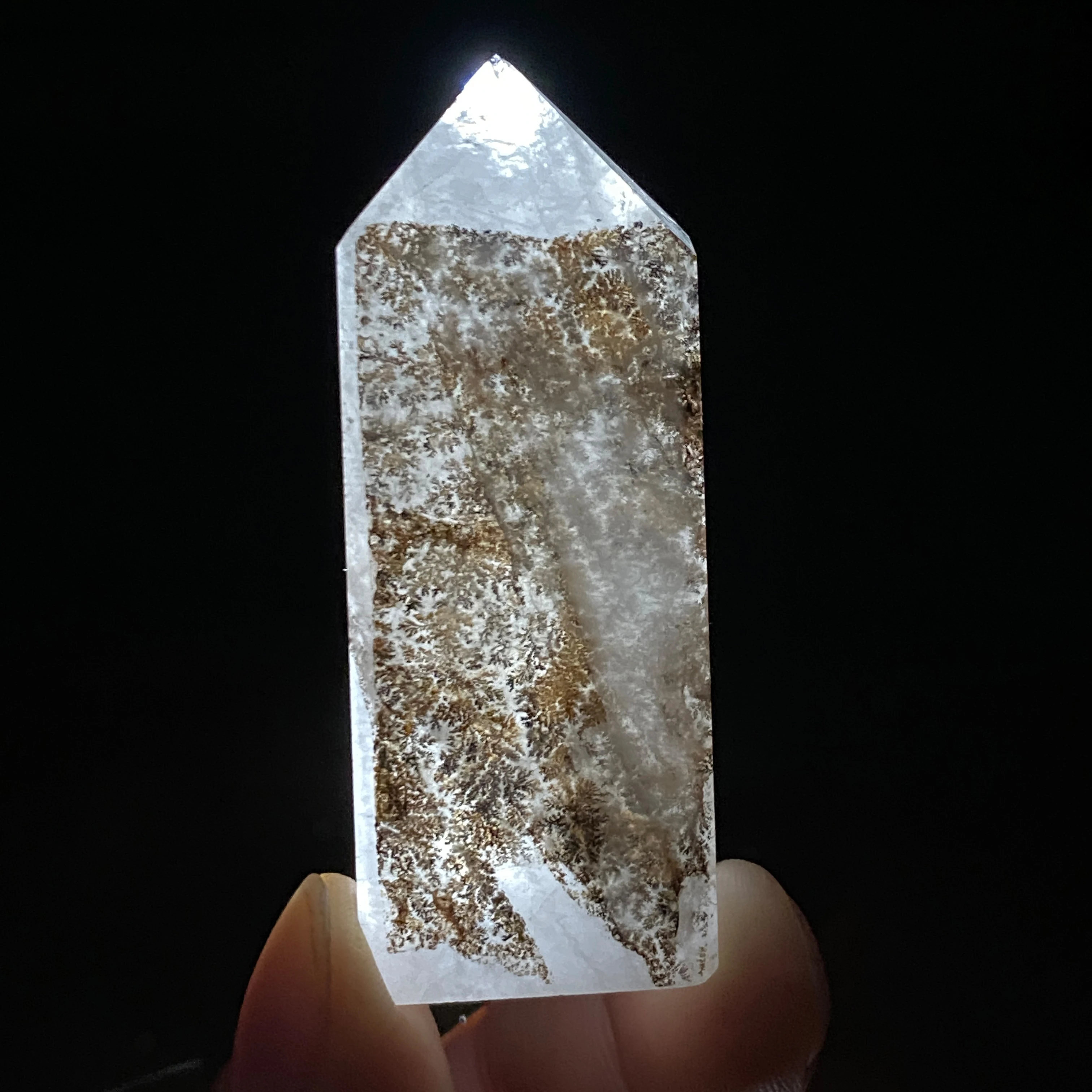 100% Natural Crystal Tower Pyrolusite Tree Landscape Clear Quartz Wand Point Reiki Healing Stone Gift