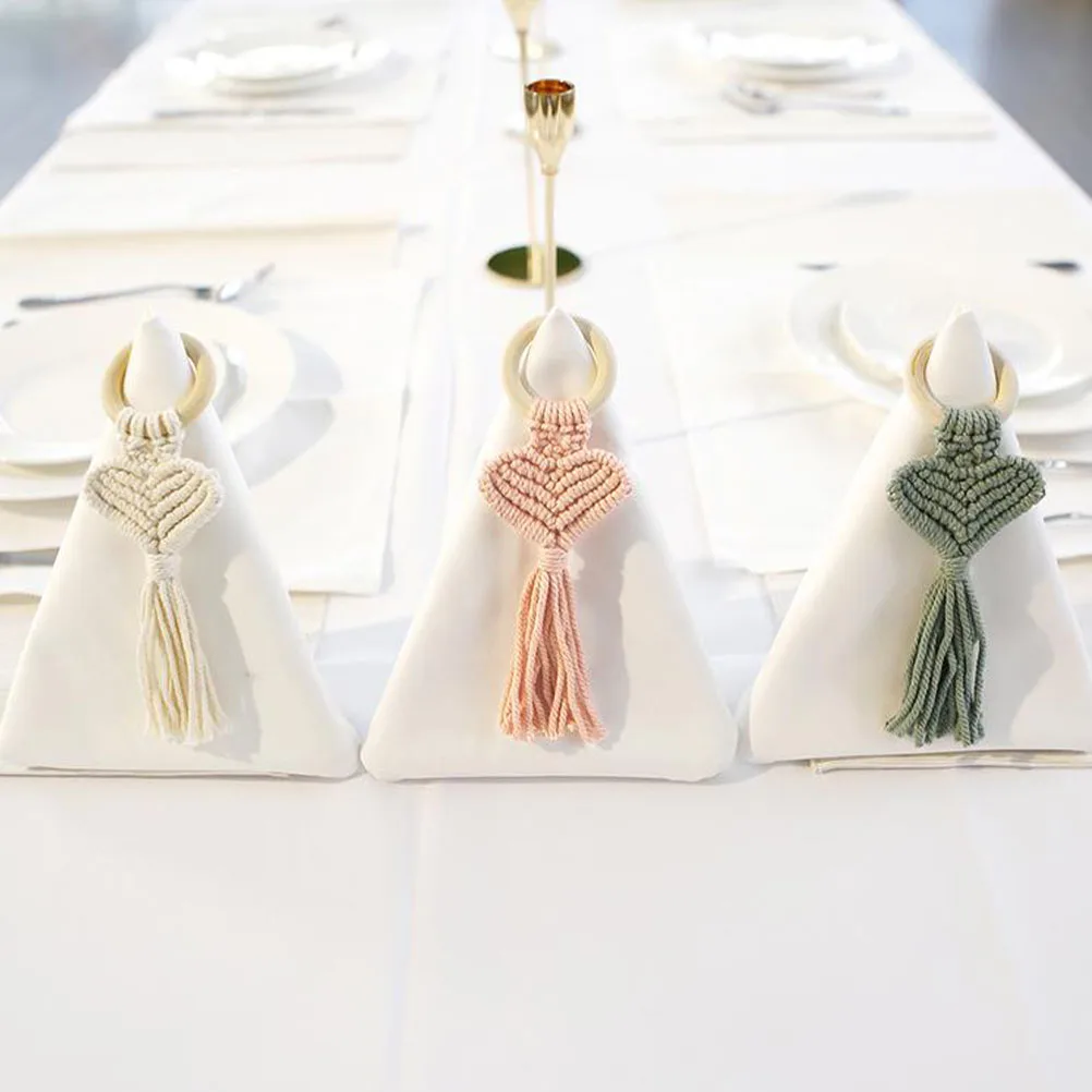

2pcs Handwoven Rings Wood Holders Elegant Tableware Decoration Party Restaurant Home Use Festival Napkin Accessories Heart