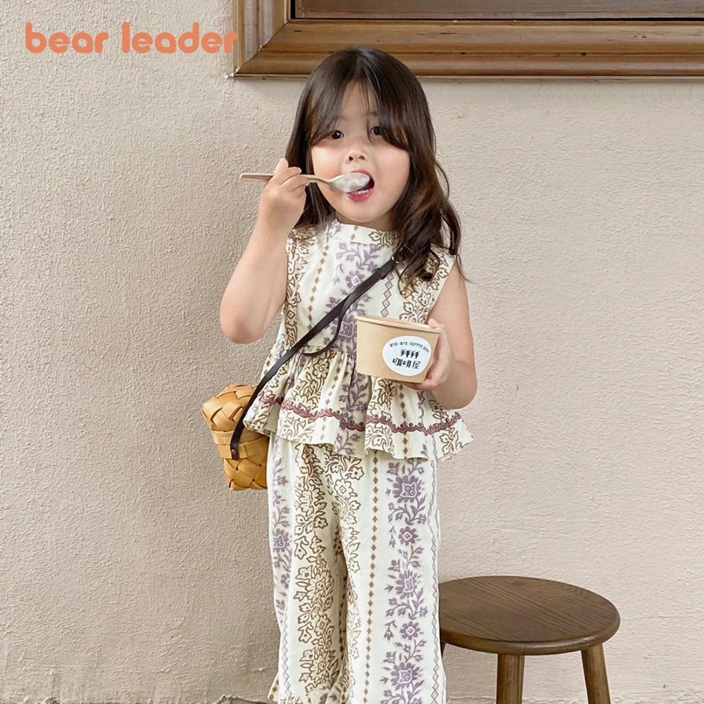 Bear Leader Korean Childrens Clothing 2023 Summer Girls Suit Girls Vest Pants Two-piece Children\'s Seaside Holiday Suit Exotic