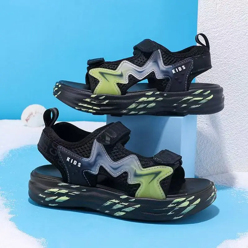 Kinder Sommer Outdoor Strand Sandalen Jungen Weiche Sohle Rutschfeste Anti Geruch Leichte Offene spitze Haken Casual Sport Sandalen