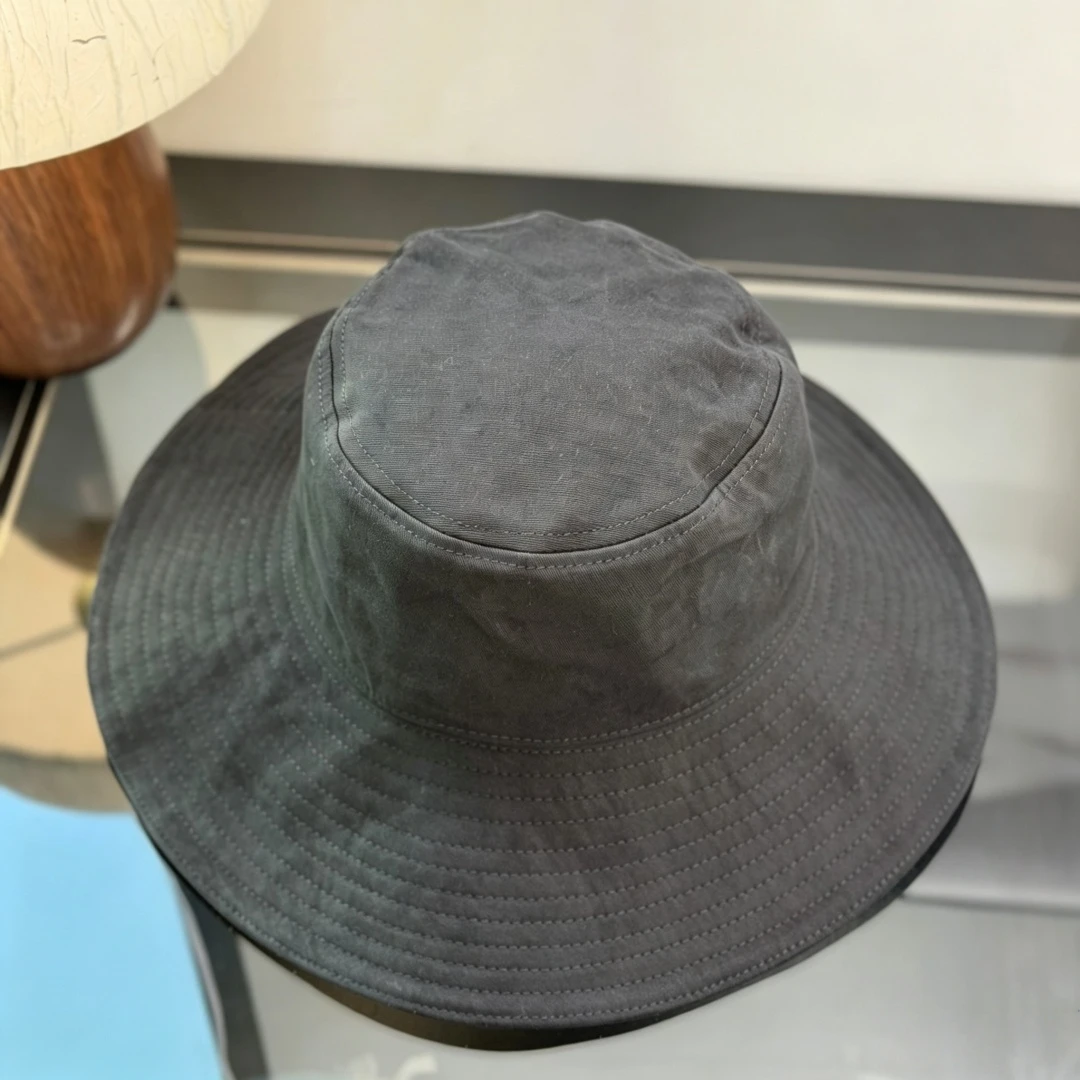 sombrero-de-sol-de-marca-de-lujo-hecho-a-mano-unisex-tipo-bucket-de-lona-versatil-casual-de-pescador-de-ala-ancha-para-la-playa-regalo-para-las-vacaciones