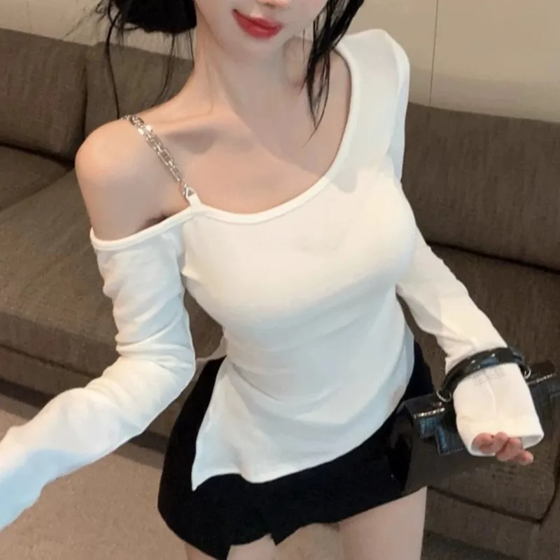 

Чистая и элегантная облегающая футболка с открытыми плечами нестандартной формы для женщин