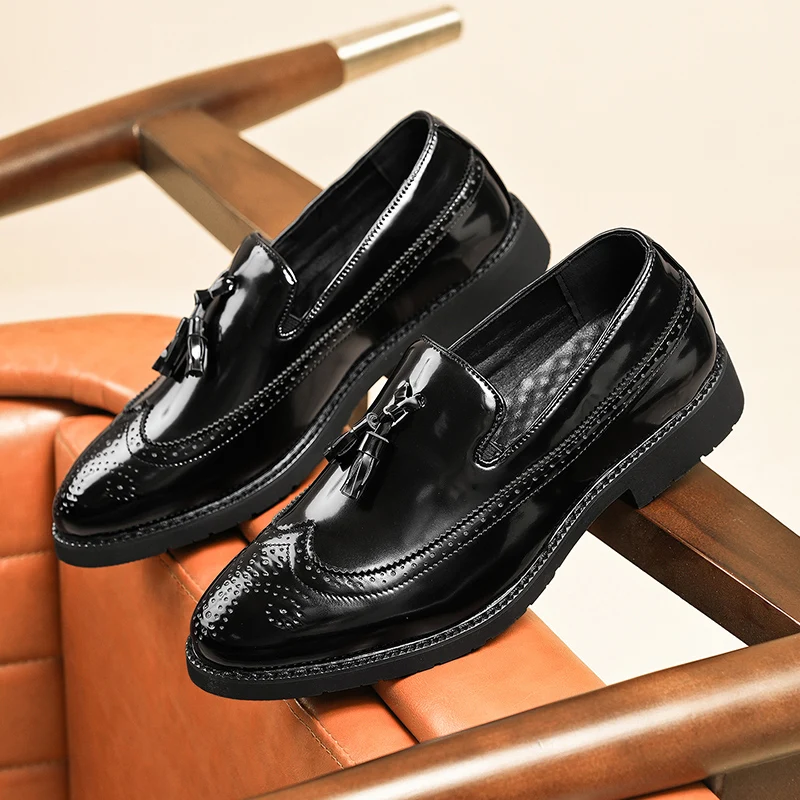 

Новые мужские лоферы с кисточками, деловая официальная кожаная обувь, элегантная модельная обувь, простая мужская повседневная обувь без шнуровки, Zapato Hombre