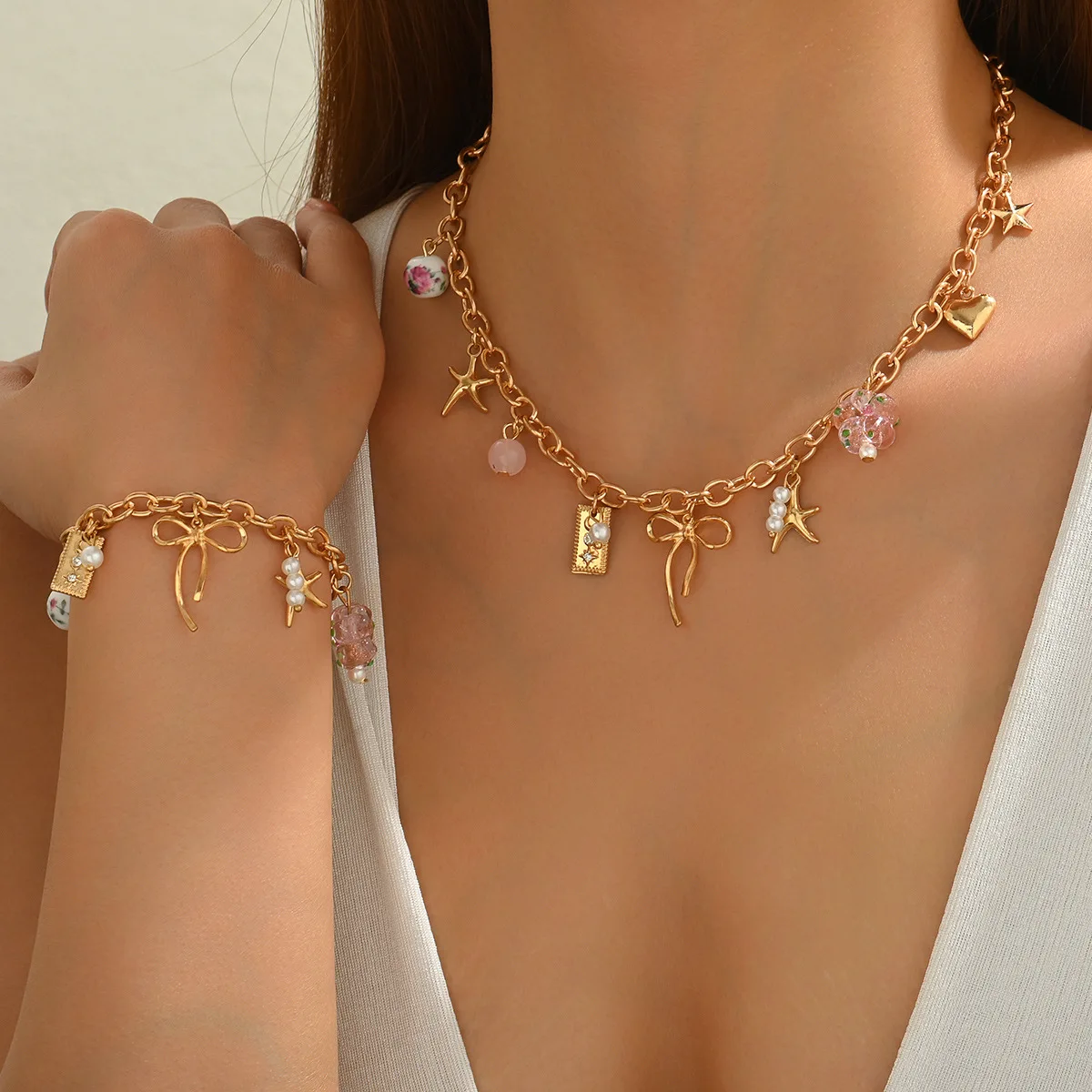 2025 قلادة على شكل قلب شريطي - مجموعة أساور من الخرز السيراميكي، مجوهرات الأزهار الأنيقة البوهيمية ذات الطبقات البسيطة