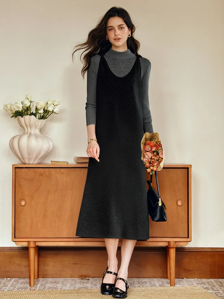 

OLrain Women's Sleeveless V-Neck Dark Gray Knitted Dress 2025 Autumn Elegant Casual Straight Stretchy Dress O57QL001215