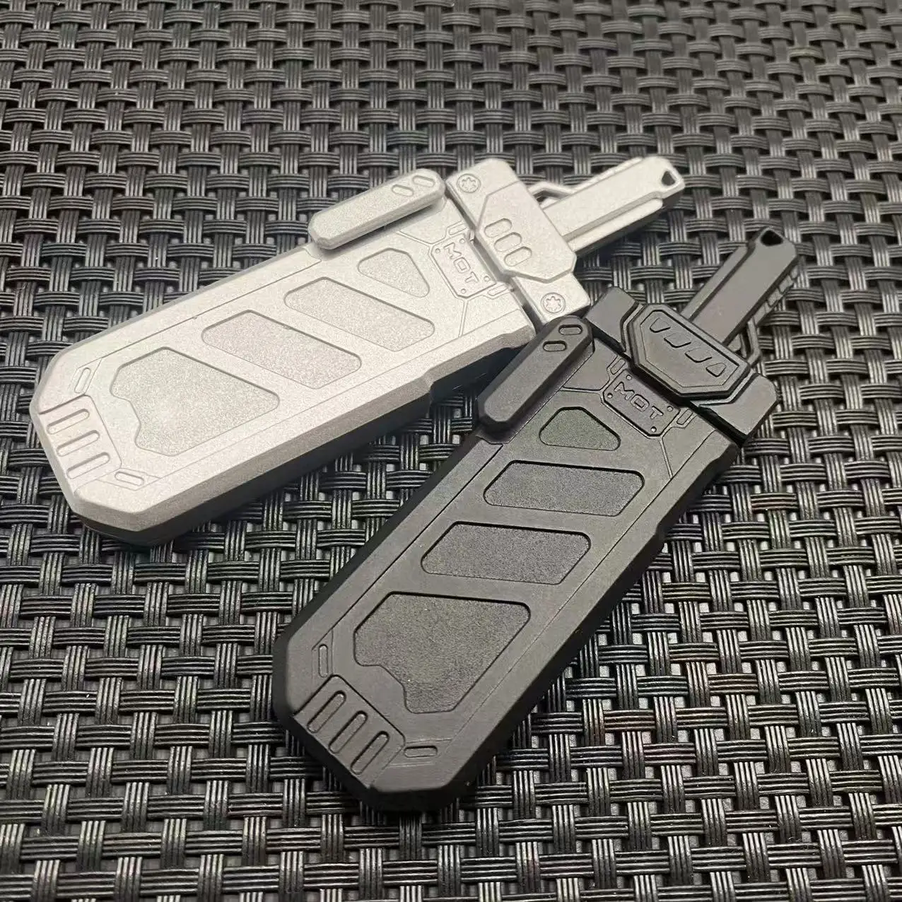 

EDC раздельный меч, оболочка для меча, магнитный выброс, толкающая карта, декомпрессионный металлический слайдер, игрушка для снятия стресса