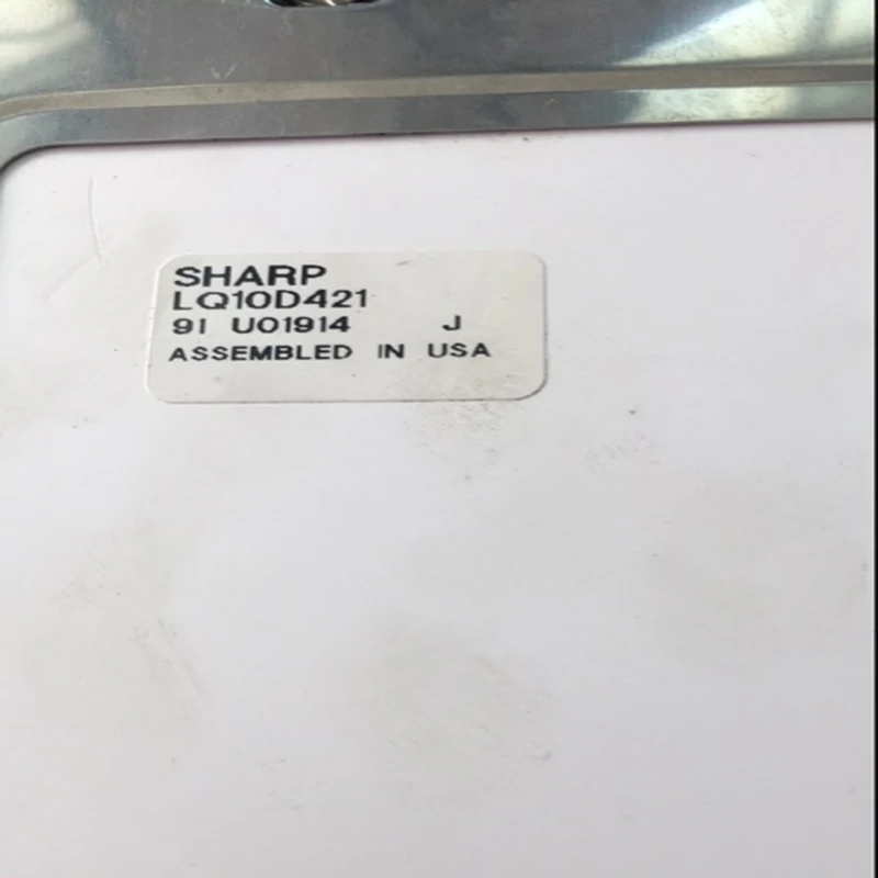 Display LCD LQ10D421