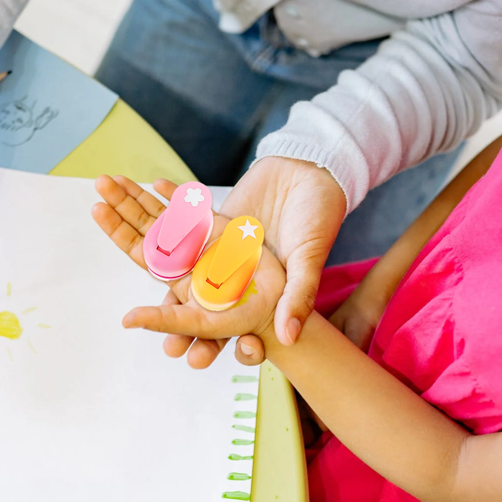 5Pcs Household Hole Puncher Cartoon -Function DIY Accessory Portable Durable Easy Use Ergonomic Handle Scrap-Booking