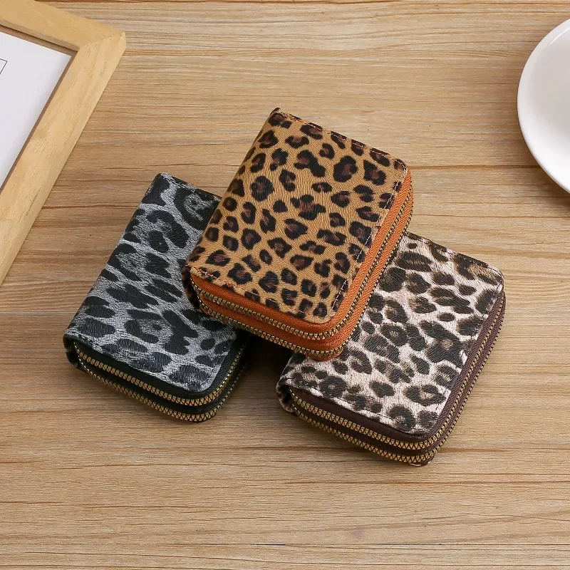 Women's Leopard Print Card Holder Wallet  PU Leather Credit Card Holder with Multiple Slots Coin Purse ID Organizer for Travel