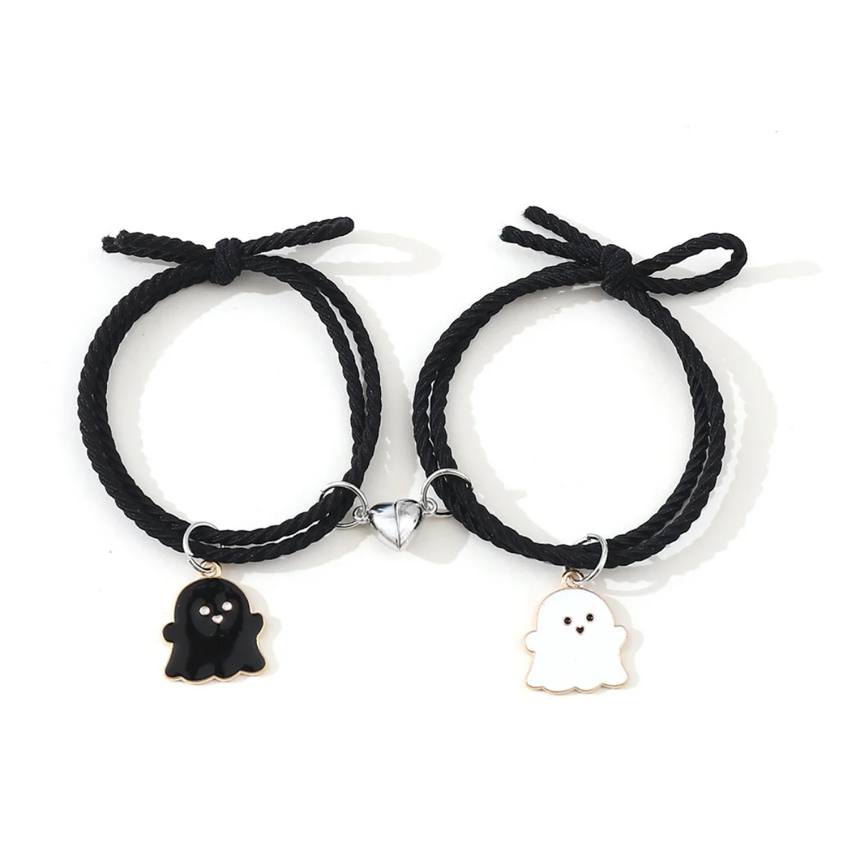 2 Teile/satz Schwarz Weiß Emaille Geist Anhänger Paar Armbänder Für Frauen Männer Romantische Herz Magnet Armreif Halloween Liebhaber Schmuck