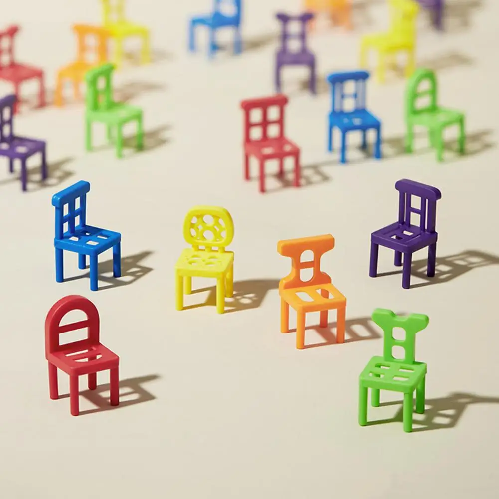 Sedie impilabili in plastica ABS sicura Set di sedie impilabili per bambini Blocchi educativi Giocattolo per incollaggio spaziale genitore-figlio