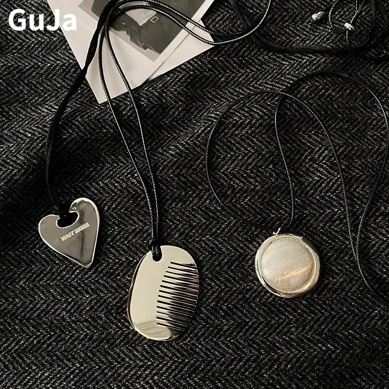 

Fashion Jewelry Personality Temperament Metal Comb Heart Pendant Necklace For Women Party Gifts Fine Accessories 2024 Trend New
