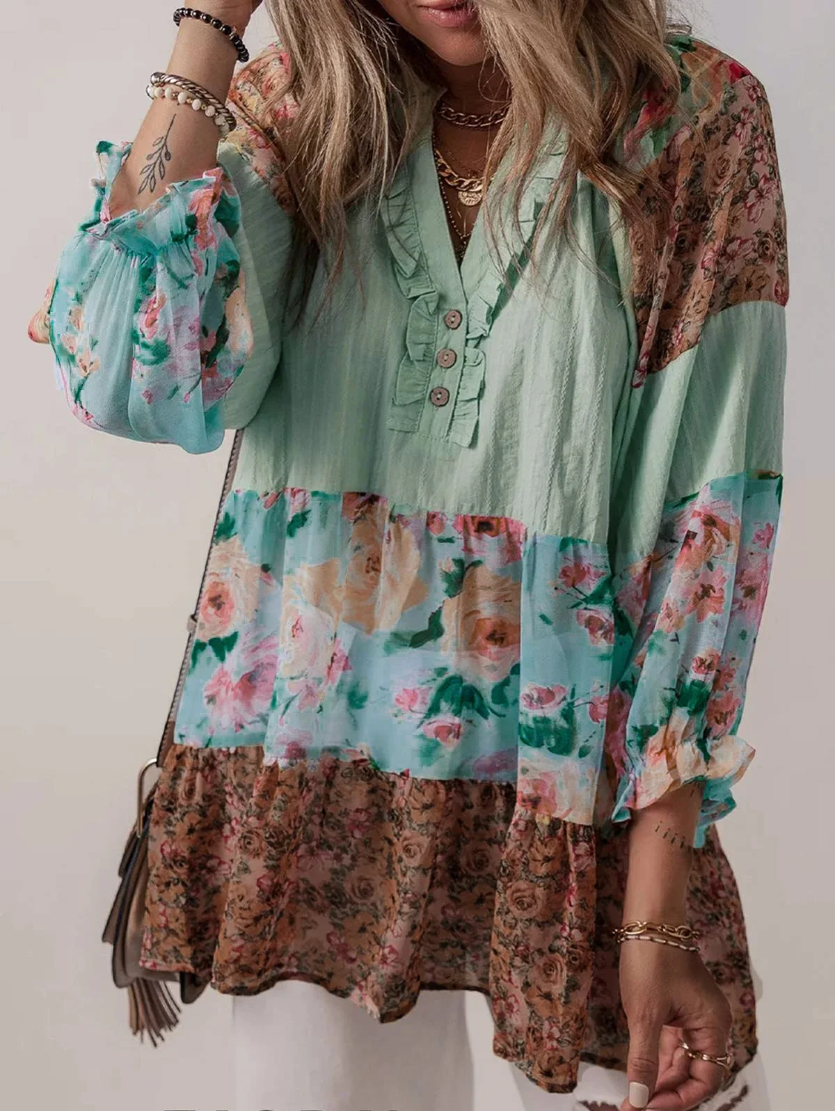 

Bohemian Floral Patchwork Ruffled Slit Collar Shirt Sexy Women's V-Neck Three-Quarter Sleeve Tops Camisa Cuello Peter Pan Mujer