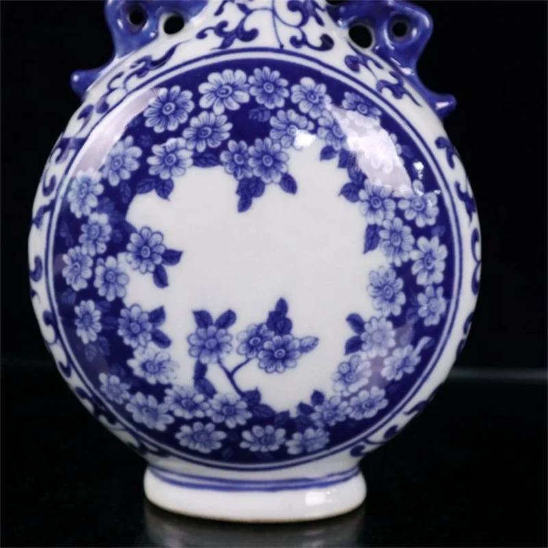 Chinese Old Porcelain Flowerpot Blue And White Flower Bird Pattern Decorative Collectible Plant Pot for Home Decoration