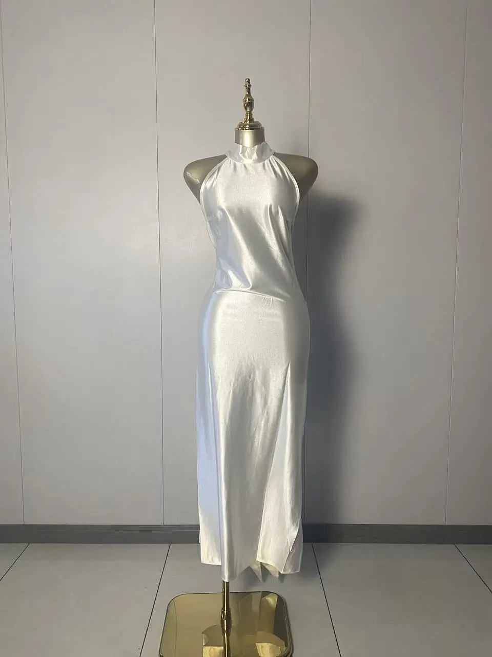 

2025 New Women Sexy Sleeveless Backless Stain Midi Bodycon Dress 2025 Elegant Evening Club Luxury Birthday Party Dresses