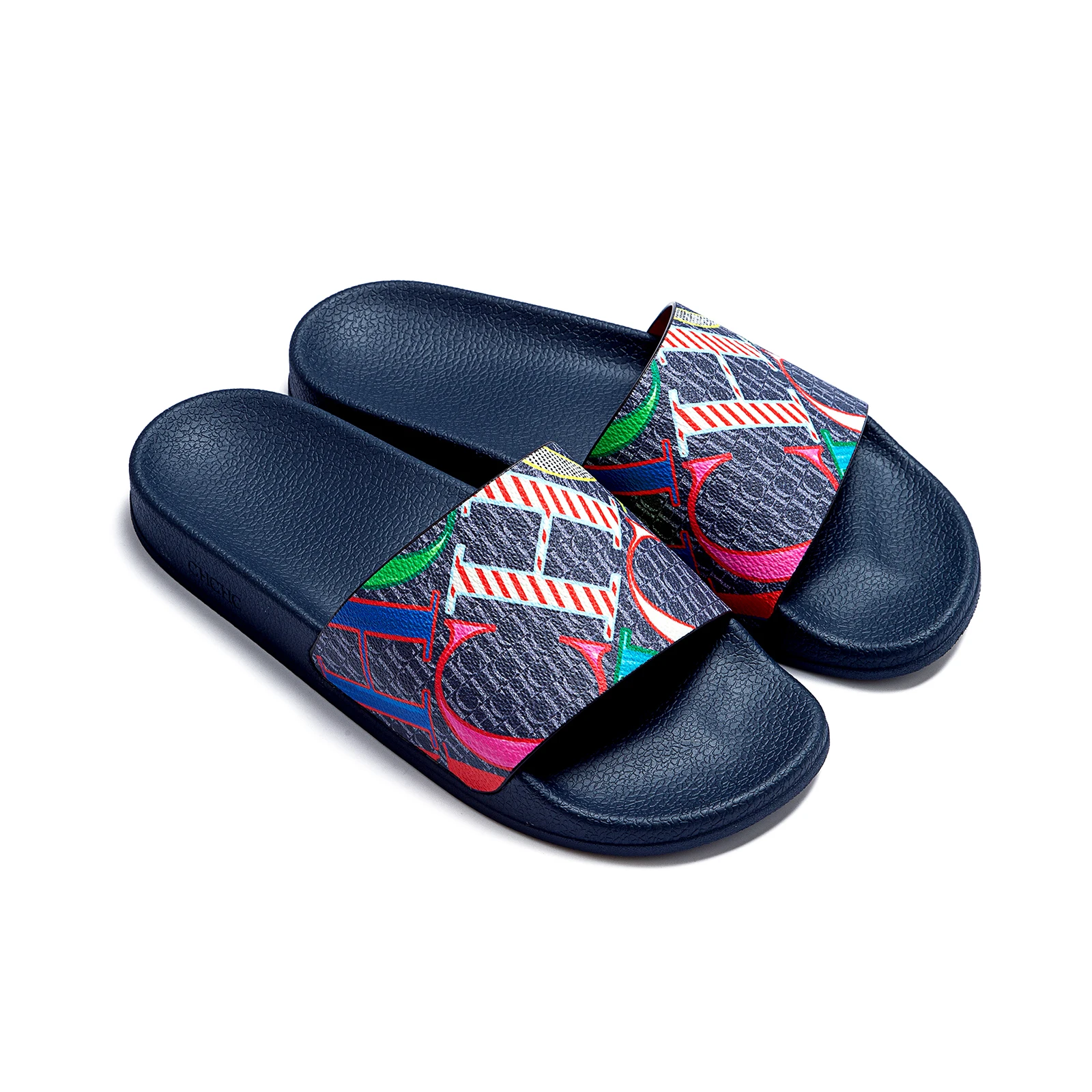 Fashionable Classic Simplicity Women's New 2024 Slippers PVC Material Letter Printing Outdoor Casual Flat Bottom Slippers