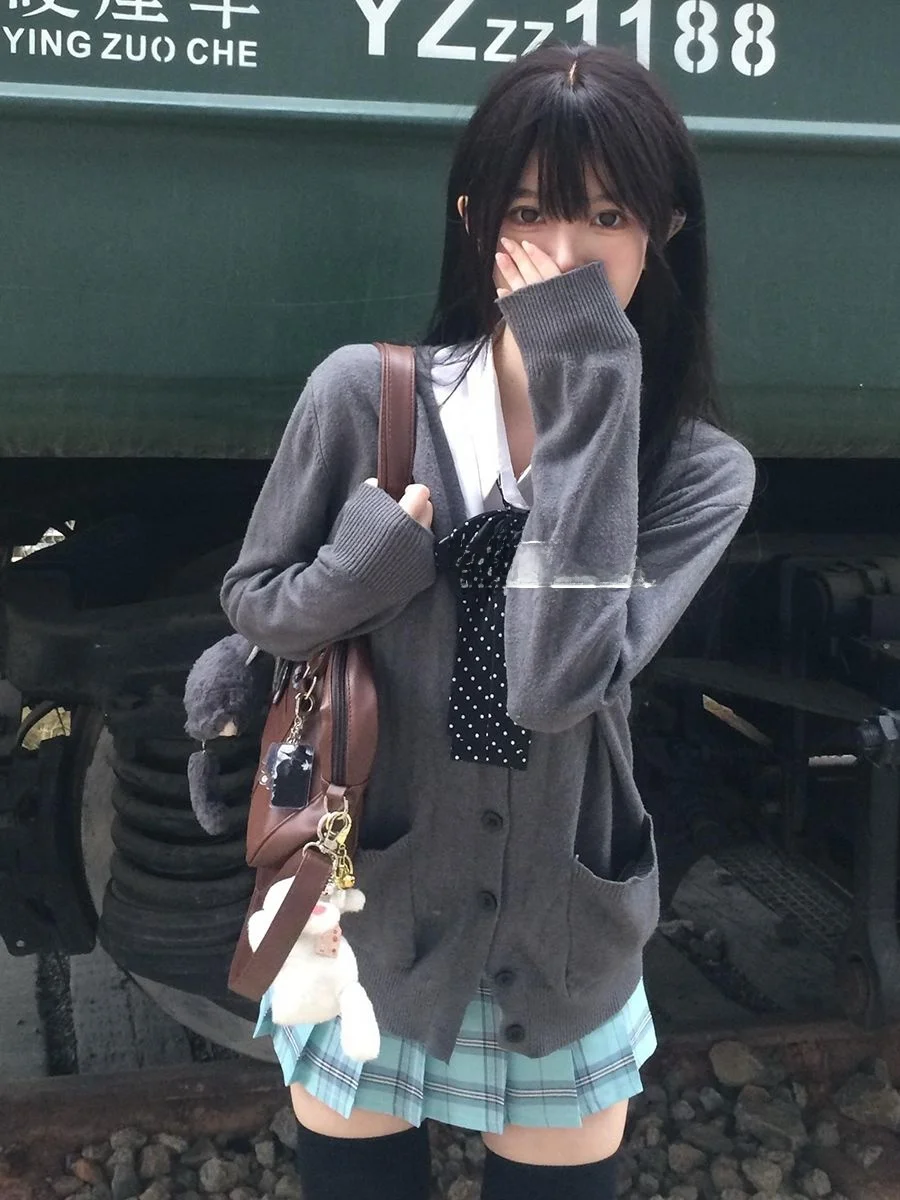 

Оригинальный дизайн JK orm Вязаный свитер Тонкий открытый кардиган V-Ne Long Sve Топ с юбкой Комплект College Sle Faion