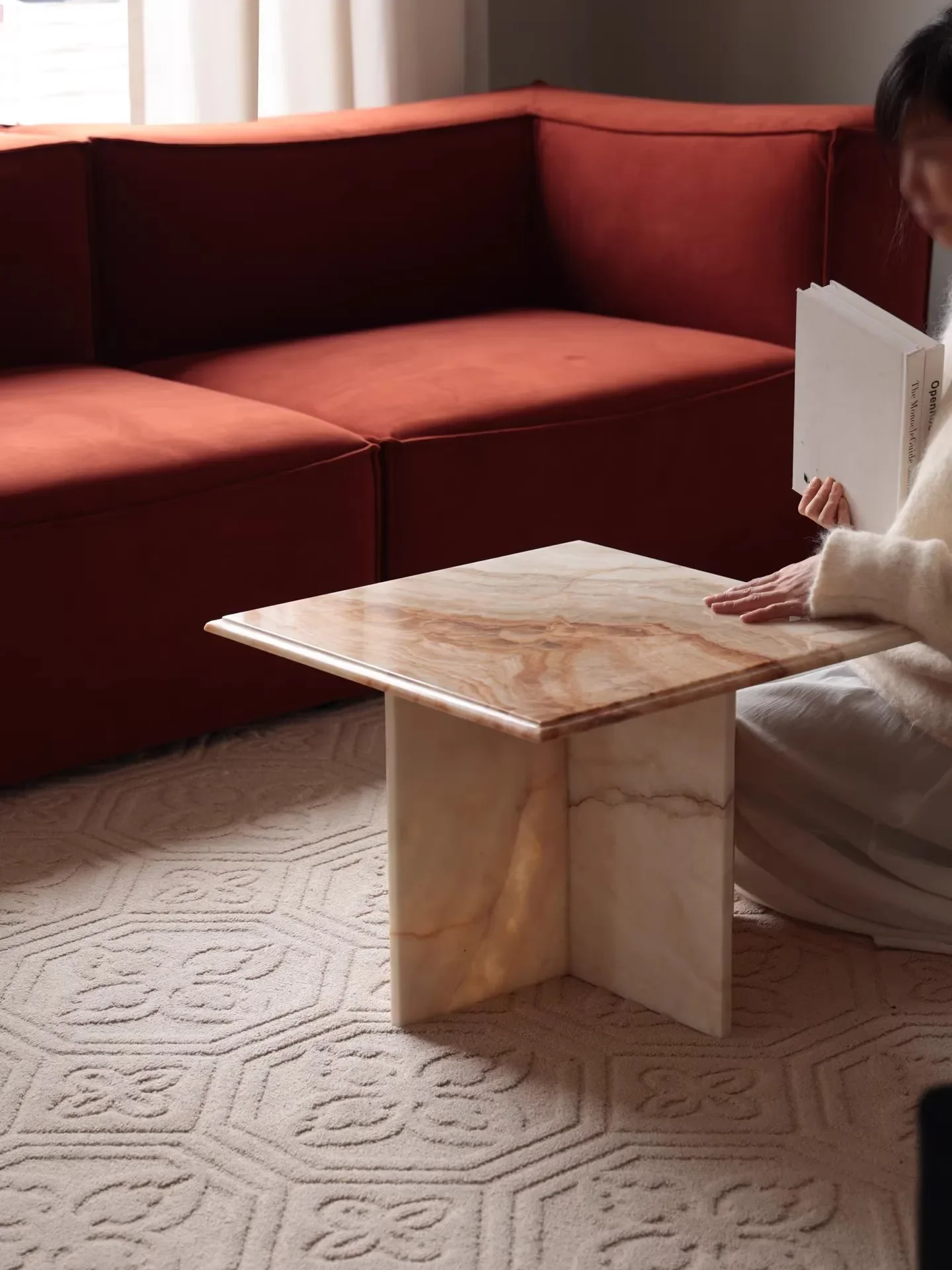 Modern Light luxury Home use Natural Marble Tea Table Living Room Sofa Decoration Advanced Artistic Sense Small Side Table