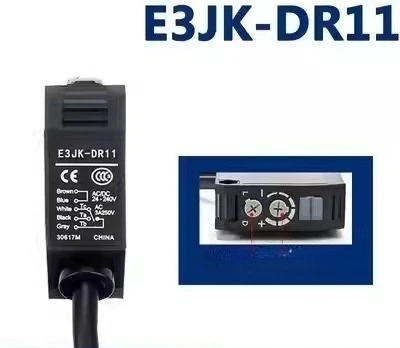 

Фотоэлектрический датчик Omron E3JK-DR11-12 с диффузным отражением, релейный выход