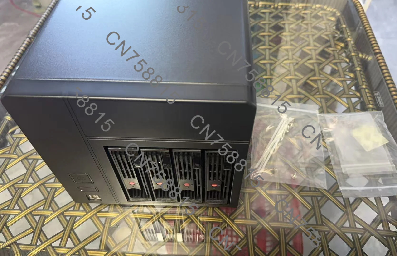 NAS-4 network storage chassis, cloud storage home to build online office, chassis only