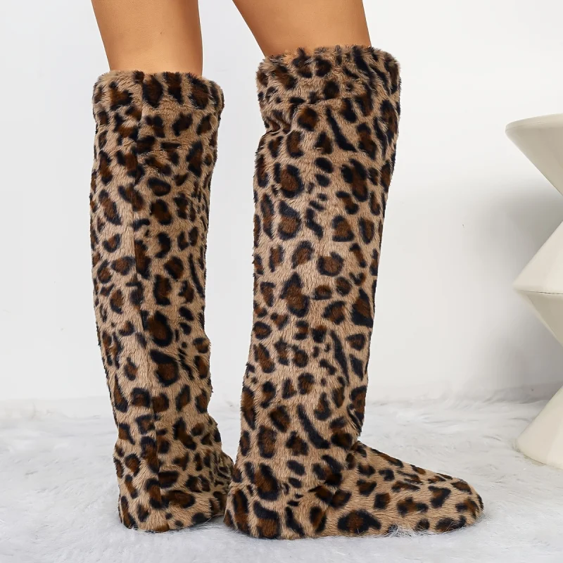 

Женские удобные домашние тапочки-сапоги с длинным голенищем, черные, с мягкой подошвой и точечным узором, на теплой флисовой подкладке, домашняя обувь