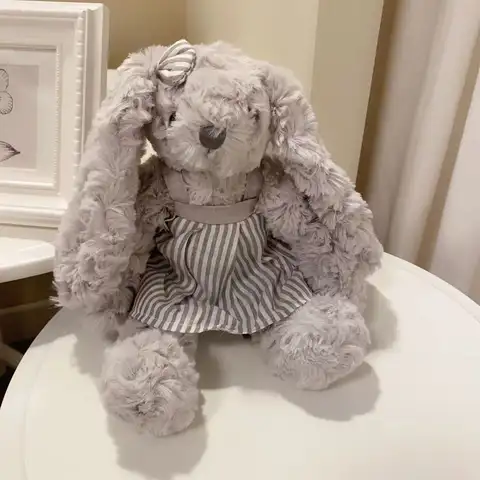 박제 동물 플러시 장난감 옷을 입은 토끼 인형 슈퍼 부드럽고 고품질 Peluche 토끼 아이의 잠자는 메이트