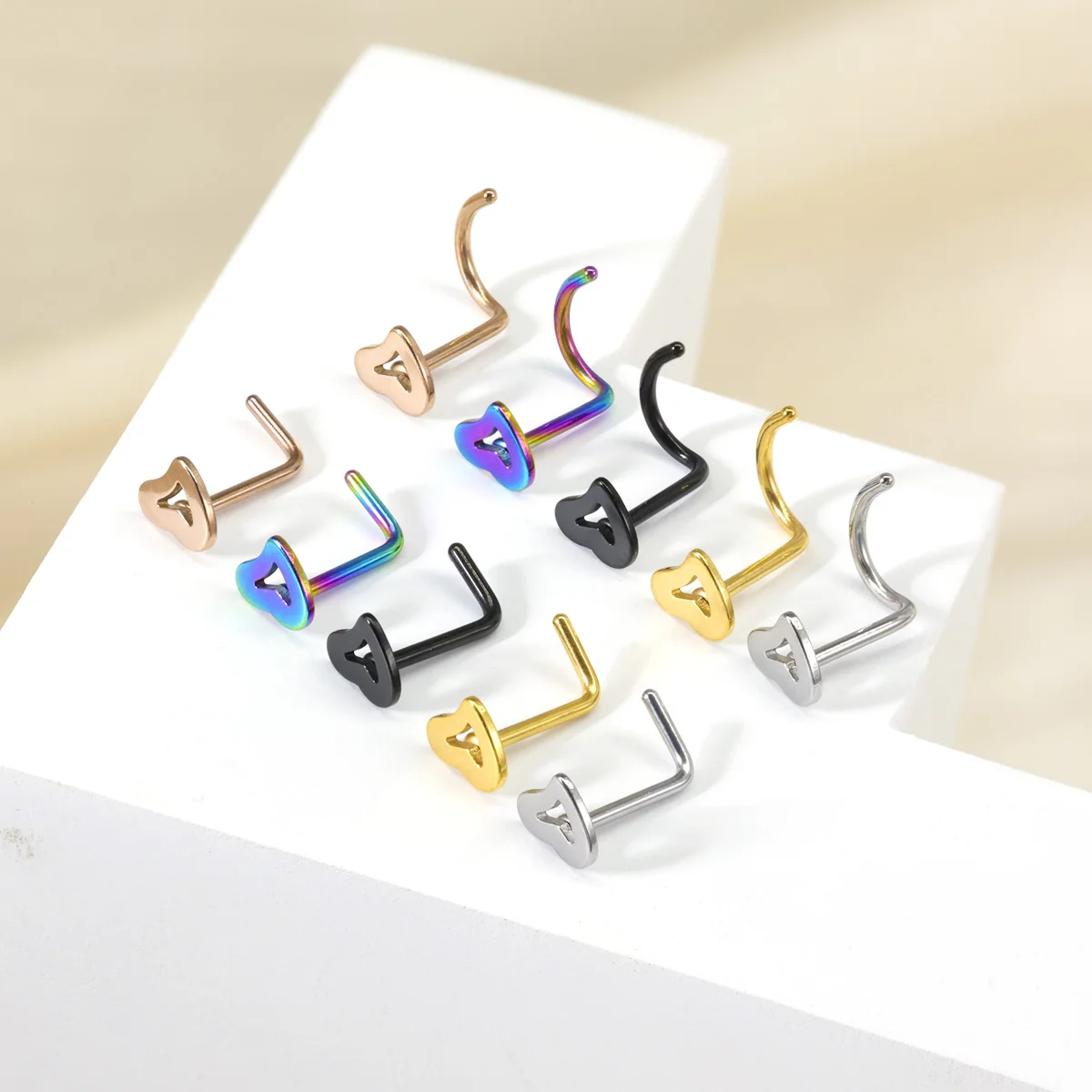 5Pcs/ set of hollow heart-shaped stainless steel nose stud earrings suitable for men and women to wear nose piercing jewelry