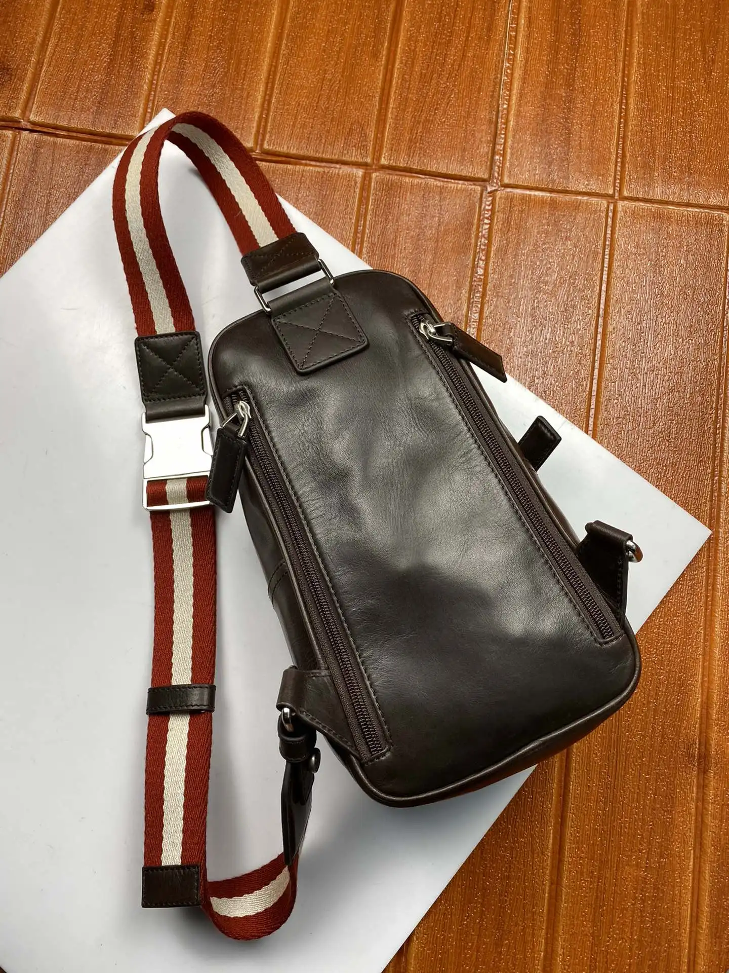 Luxury B Style Shoudler Bag Luxury Design Business Causal Men Leather Shoulder Handbag Men\'s Cowhide Large Capacity Handbag