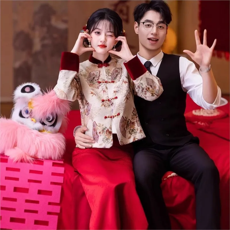 

New Chinese-style cheongsam toasting suit dress