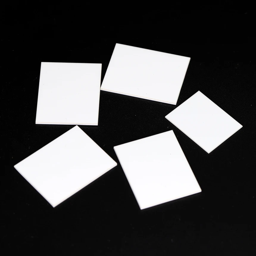 TO-220 20*25*0.635/1 22*28*0.635/1mm Bore Aluminum Oxide Alumina Insulation Thermal Conductive Washer Ceramic Pad Gasket Sheet