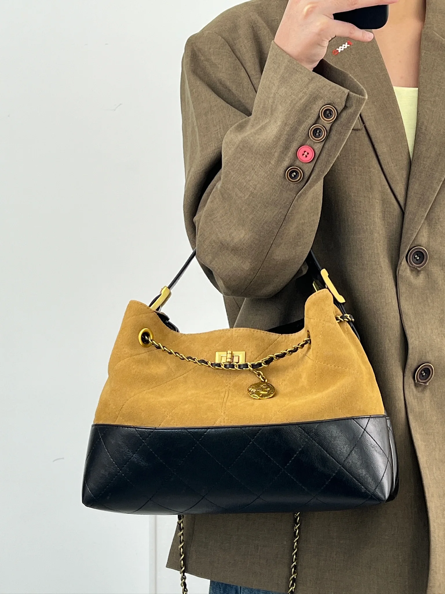 

Fashionable Matching Large Capacity Handbag For Ladies - Genuine Leather Matte Finish Shoulder Strap Crossbody Bag For Women